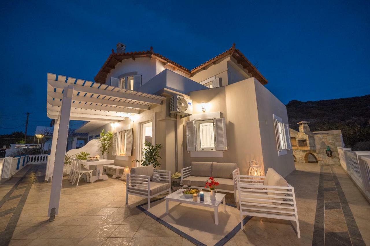 Full View In A Luxury House Villa Kalamaki  Exterior foto
