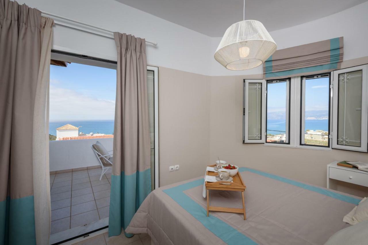 Full View In A Luxury House Villa Kalamaki  Exterior foto