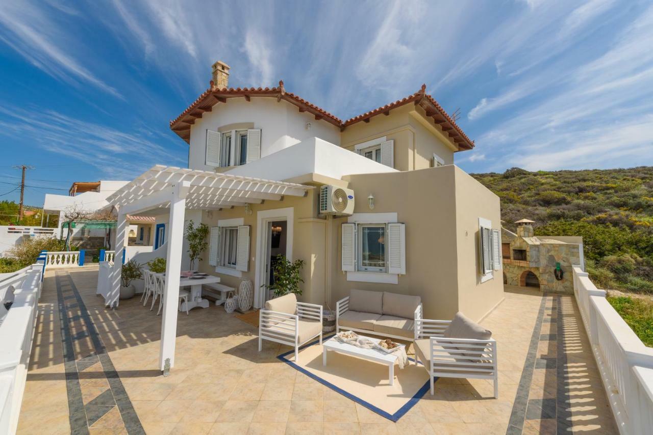 Full View In A Luxury House Villa Kalamaki  Exterior foto