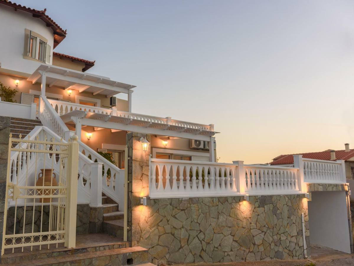 Full View In A Luxury House Villa Kalamaki  Exterior foto